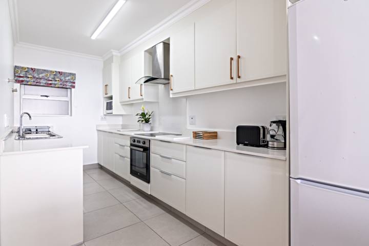 Chaka Sands 17 Kitchen
